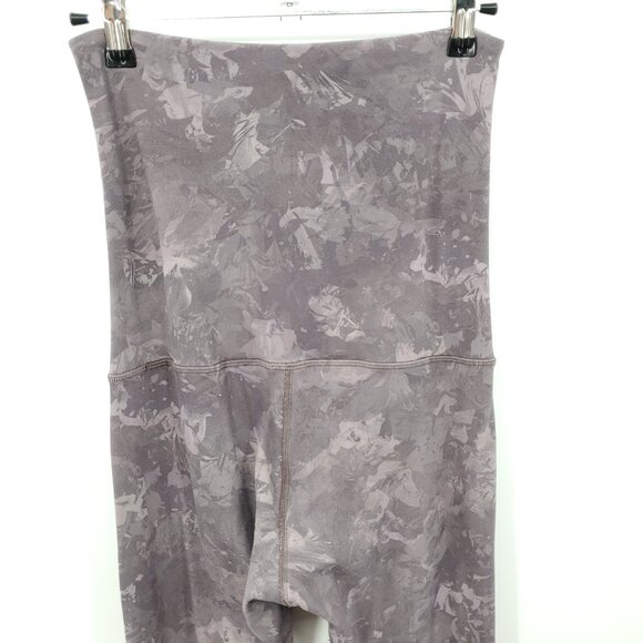 Lululemon Hug your Core Super High-Rise Tight 28" Sz M/8 Rejuvenate Dark Chrome - Picture 9 of 16